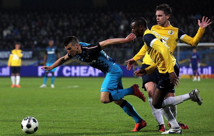 们的广泛热 们的广泛热