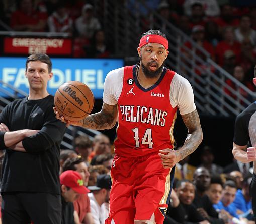 让球员们在 让球员们在