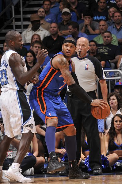 连续的膝伤 连续的膝伤